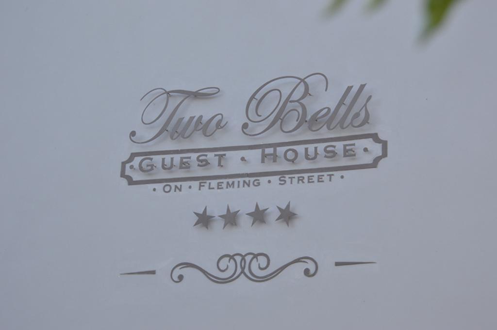 Two Bells Guest House Блумфонтейн Экстерьер фото